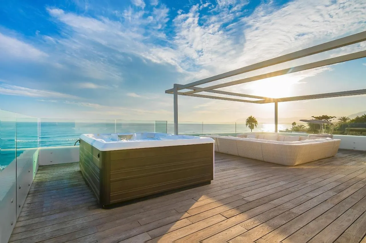 Villa Frontline Beach Costabella - Marbella