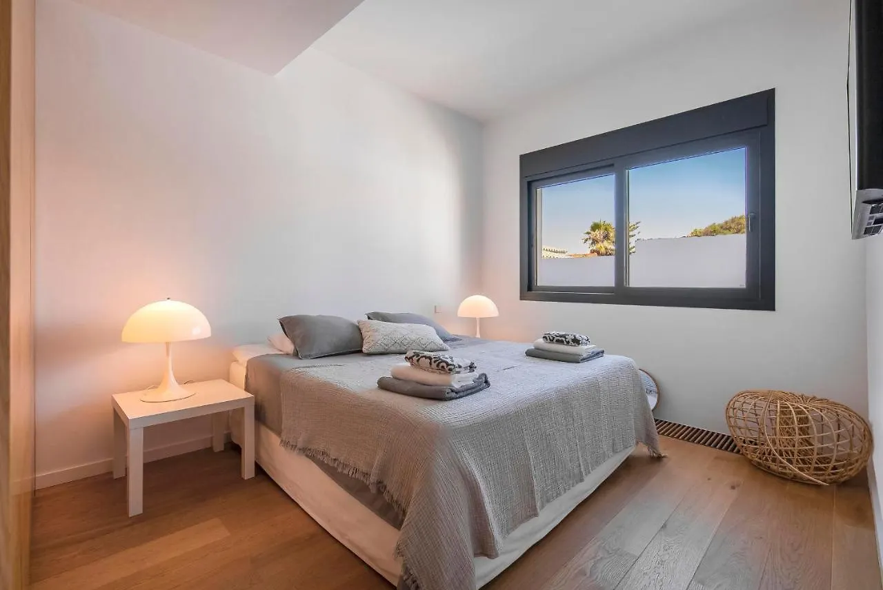 Villa Frontline Beach Costabella - Marbella 0*,  Spain