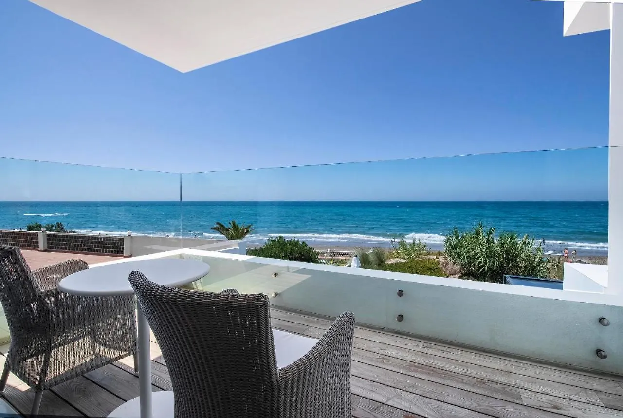 Villa Frontline Beach Costabella - Marbella