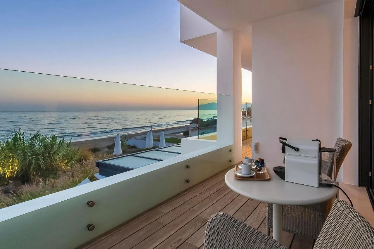 Villa Frontline Beach Costabella - Marbella