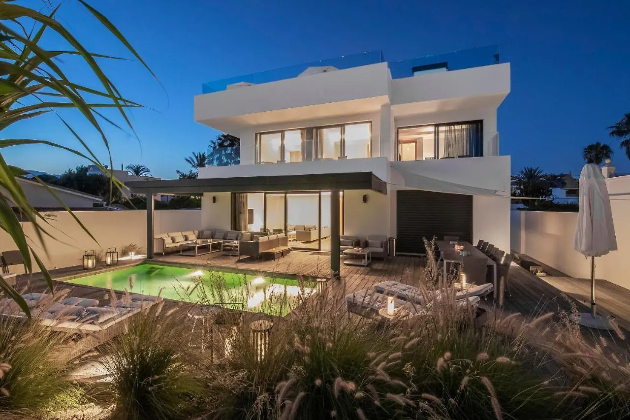 Villa Frontline Beach Costabella - Marbella